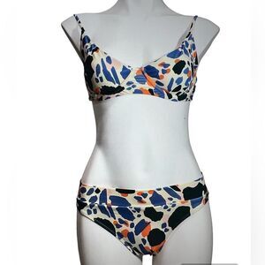Blackbough 2-Piece Bikini Set Size Large